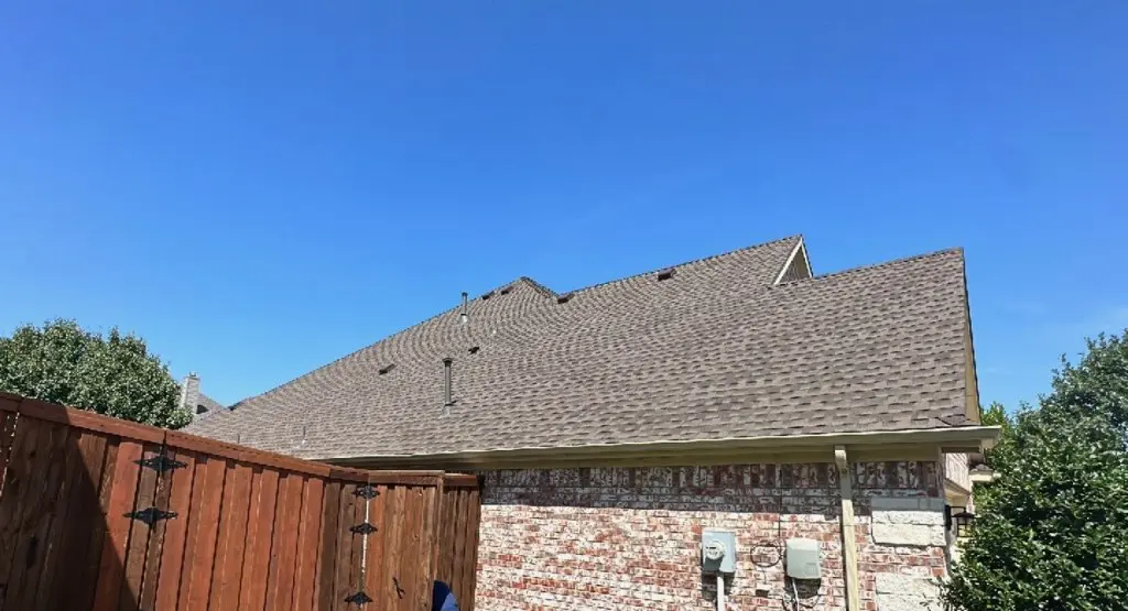 Completed roof replacement project in Armada